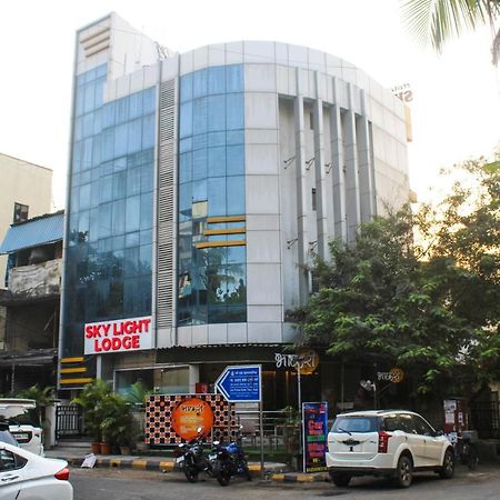 Hotel Skylight Navi Mumbai Extérieur photo